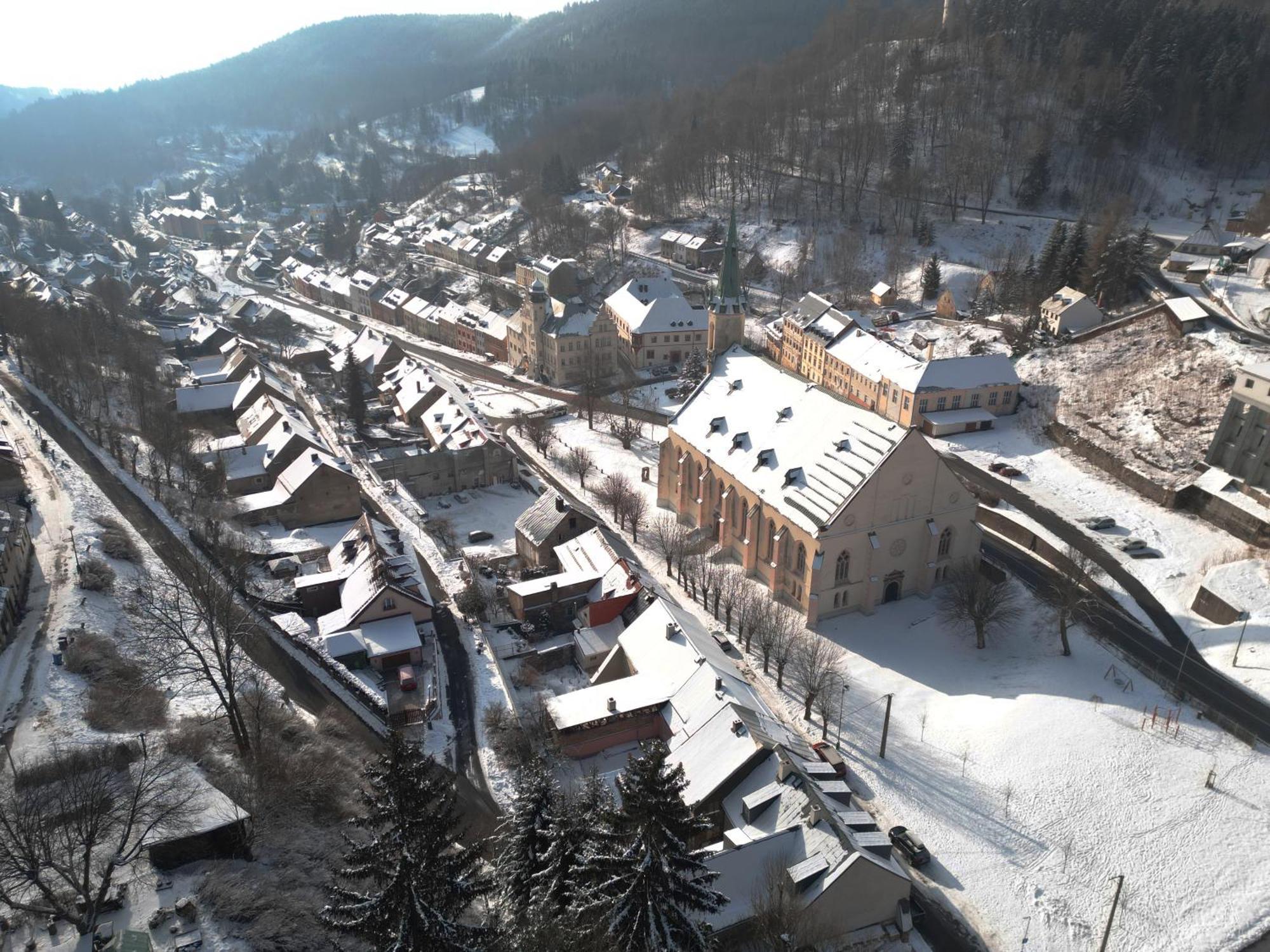 Pechblend & Silberstein Apartman Jáchymov Kültér fotó
